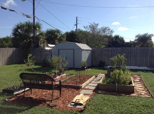 1418 Classic Dr, Holiday, FL 34691