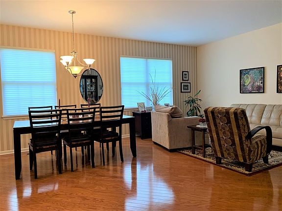 4th image of 21444 Mays Lake Ct