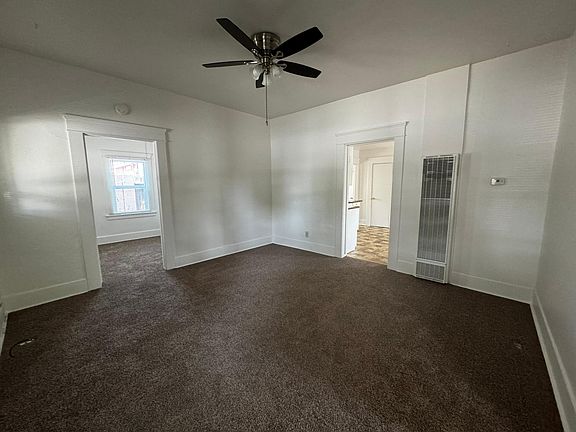 5th image of 405 E Lodi Ave