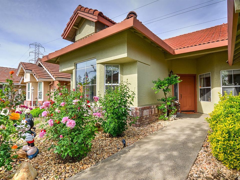 1st image of 8133 Bramfield Way