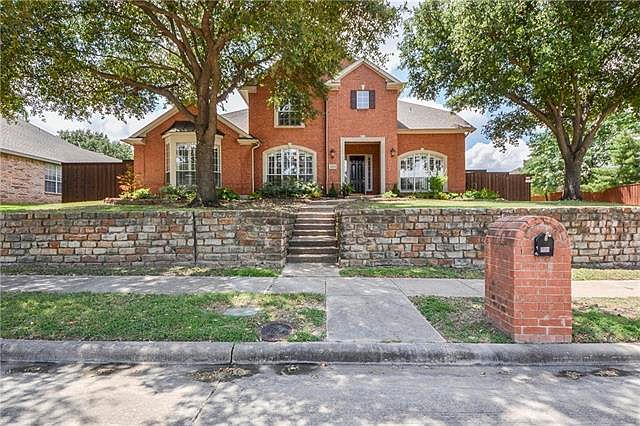 1st image of 6416 Dunmoor Dr