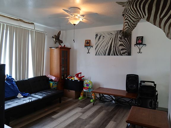 3rd image of 3002 S Kapford Dr