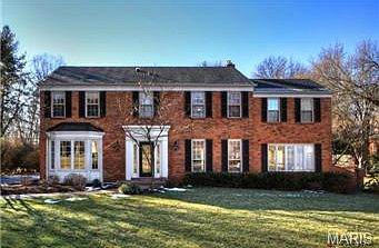 4th image of 7 Pine Manor Dr