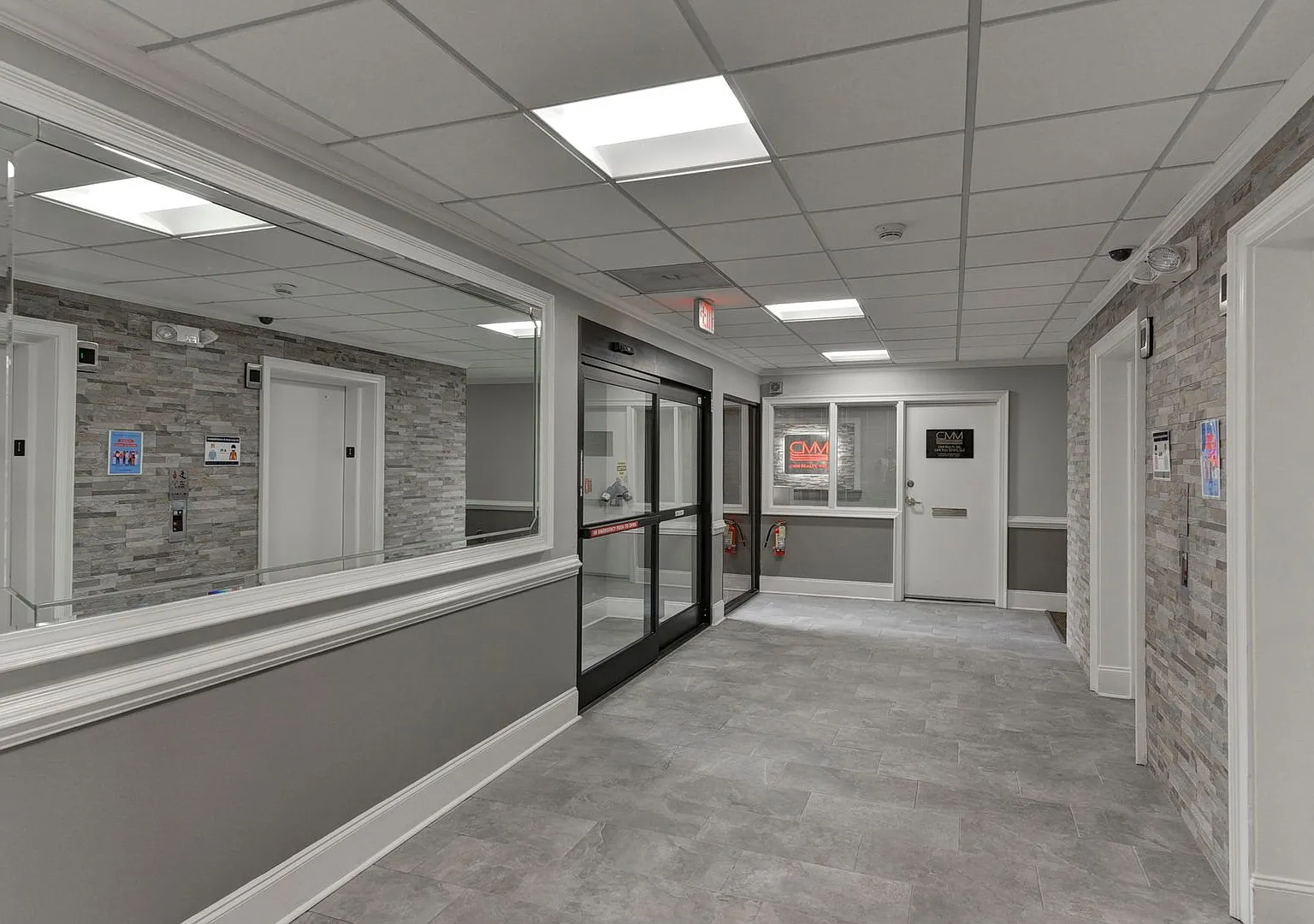 wh404 — Photo 2