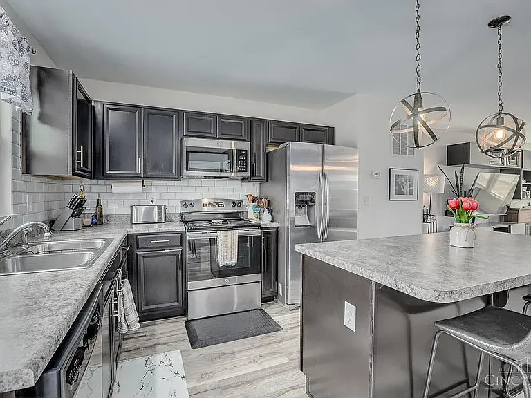 1493 Winwood Dr — Photo 11