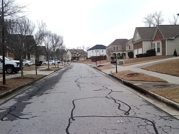 4th image of 750 Collingsworth Ln