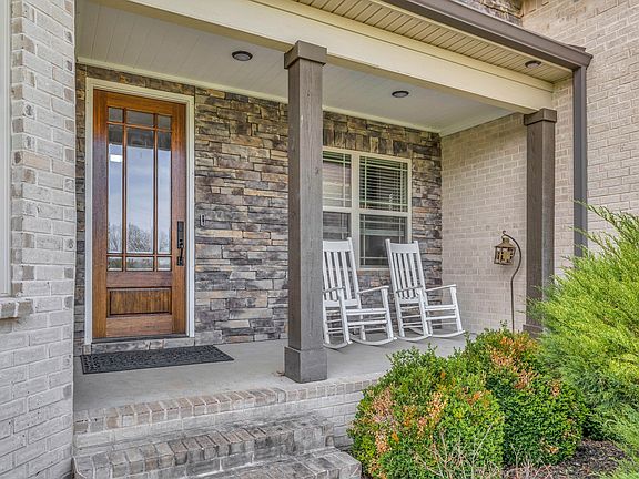 4th image of 106 Long Creek Dr