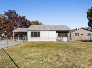 1808 Longfitt St, Richland, WA 99352