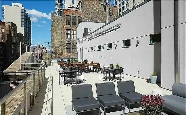 Rented by Douglas Elliman | media 14