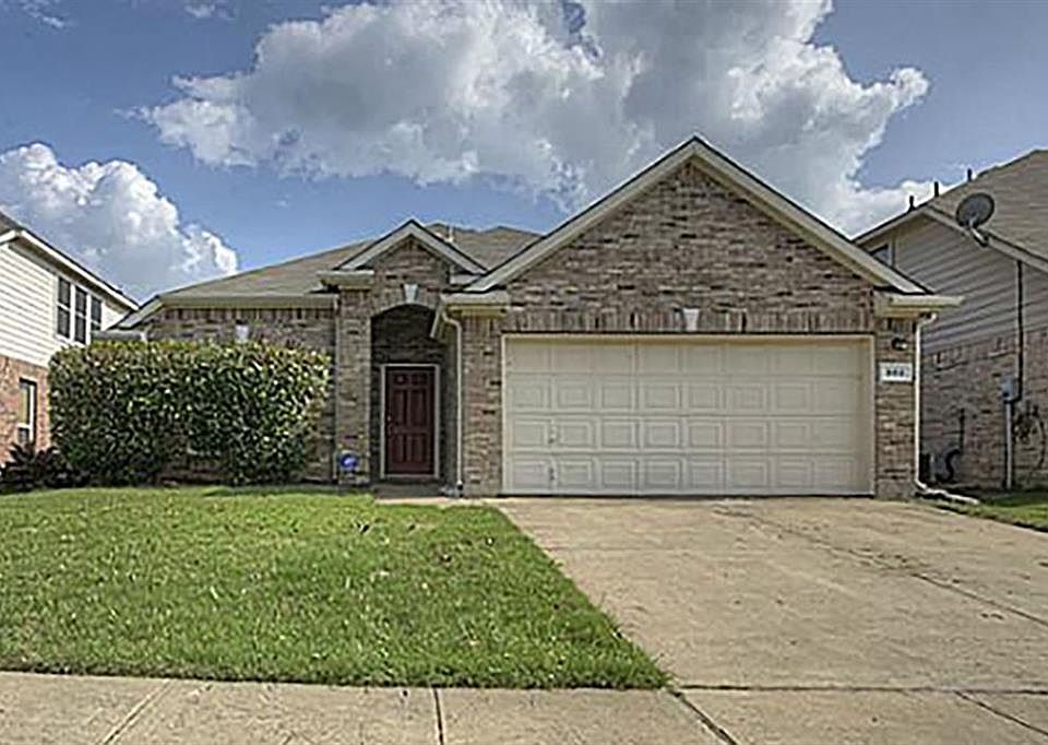 1st image of 902 Cattail Dr