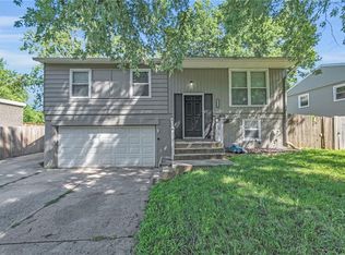 18906 E 6th St N, Independence, MO 64056