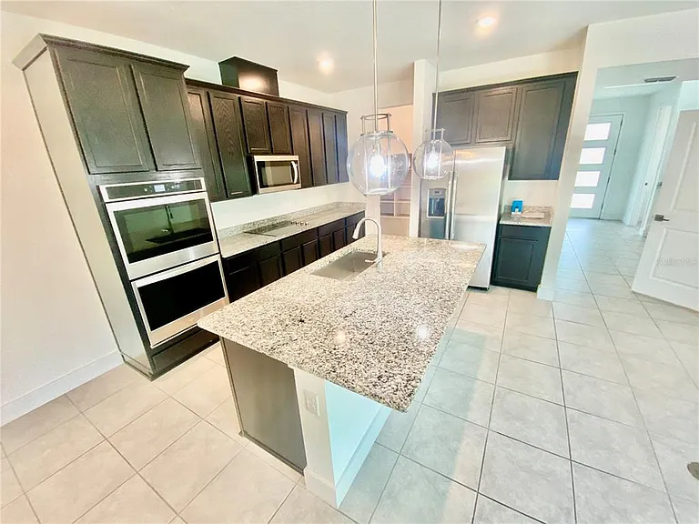 7206 Carrickbend Ln — Photo 17