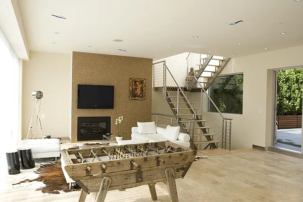Rented by Corcoran | media 40