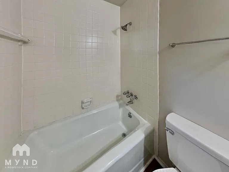 713 Kingman Rd — Photo 9