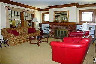 2nd image of 3933 Waveland Dr