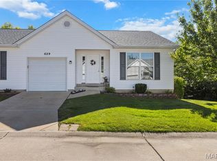 629 Pacific Estates Dr, Pacific, MO 63069