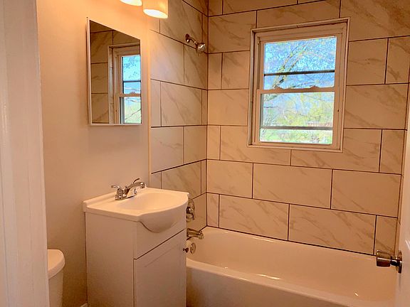 4th image of 2307 Florida Ave NW