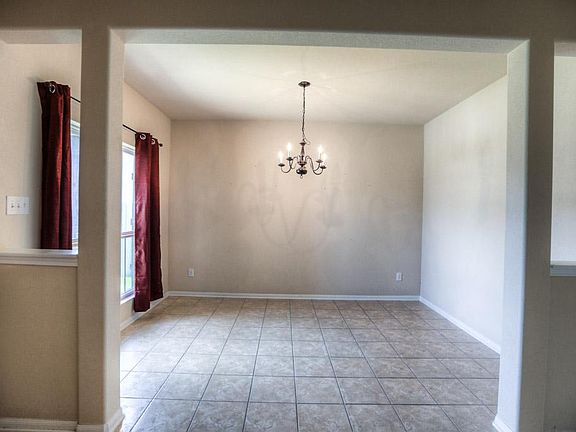 4th image of 19319 English Pine Ct