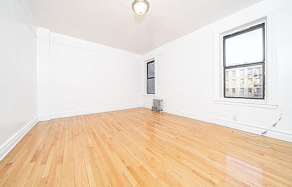 2nd image of 38 Sickles St APT 3G