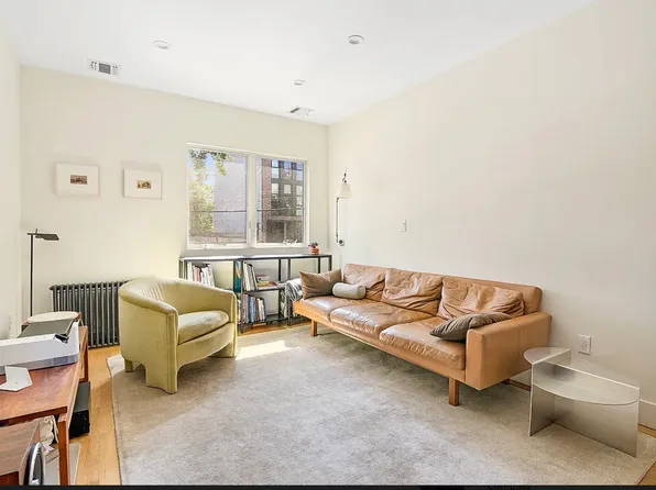 104 King Street image 28 of 28