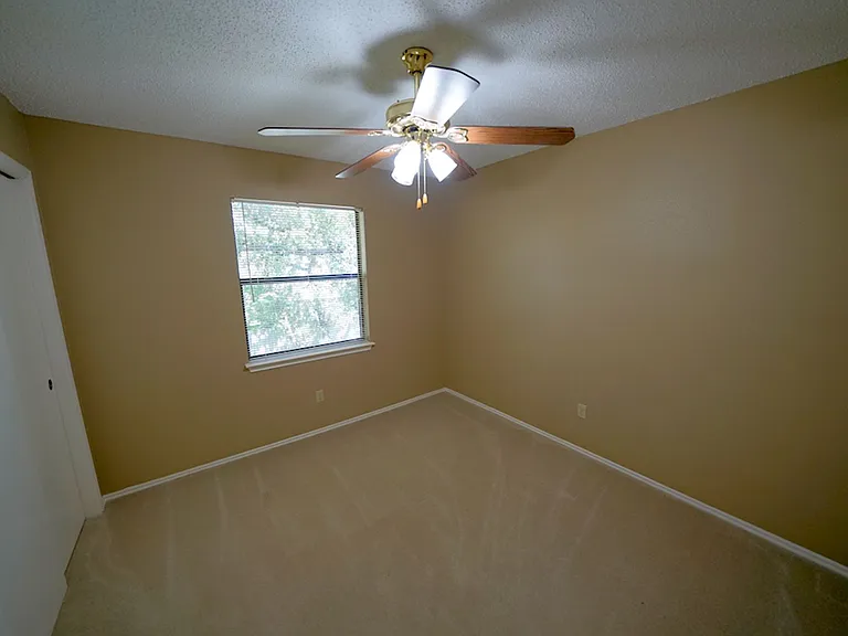 7315 Park West Dr — Photo 27