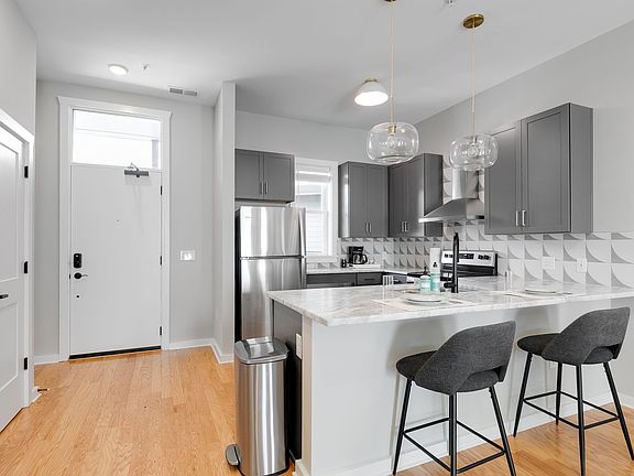 5th image of 2416 Jefferson Ave #83a2b09e1