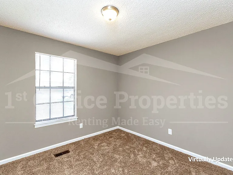 203 Winterhaven Dr — Photo 16