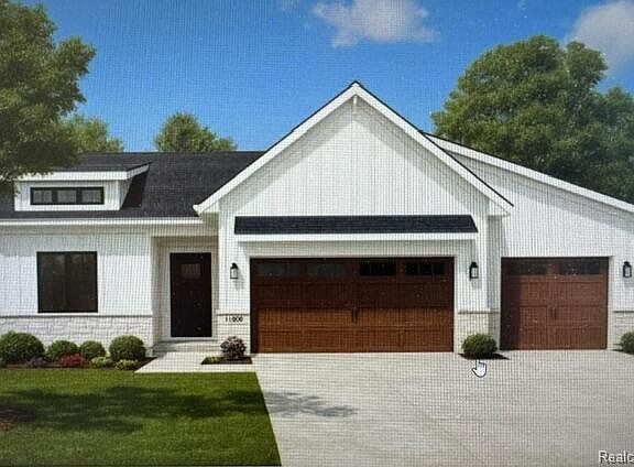 2nd image of Creston Dr