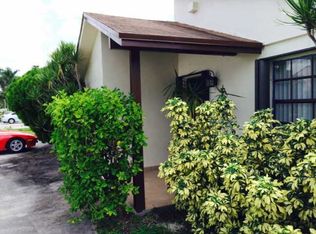 13122 SW 68th St #1, Miami, FL 33183