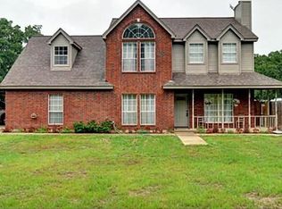4624 Oak Dr, Alvarado, TX 76009