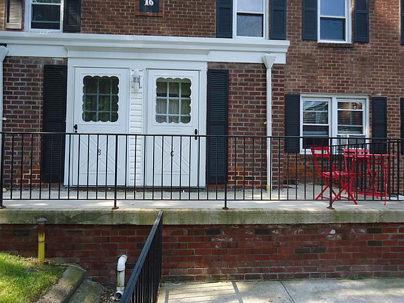 2nd image of 120 N Broadway APT 16C