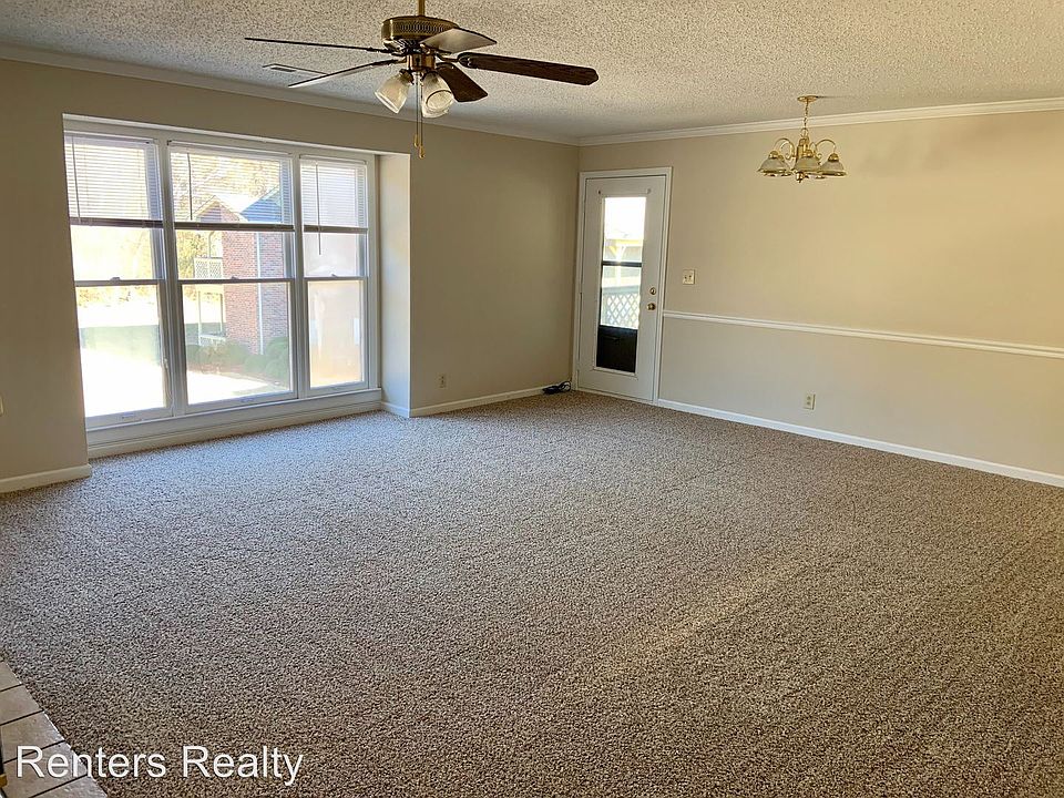 1st image of 5024 Seven Pine Cir NW