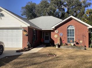 101 Cluster Oaks Ct, Foley, AL 36535