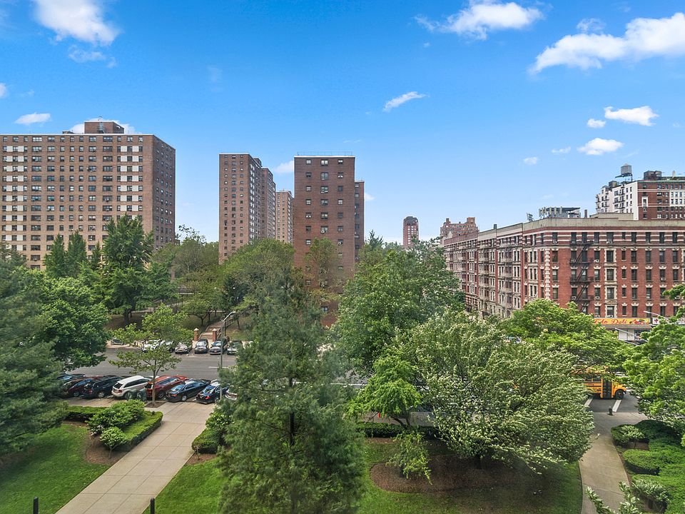 1st image of 392 Central Park W #V5