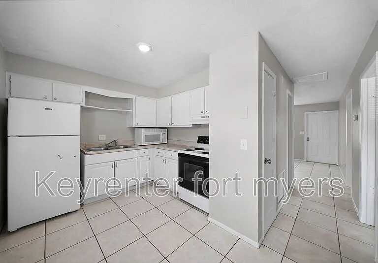 464A Carolina Ave — Photo 8