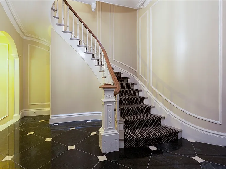233 Beacon St #9 — Photo 9
