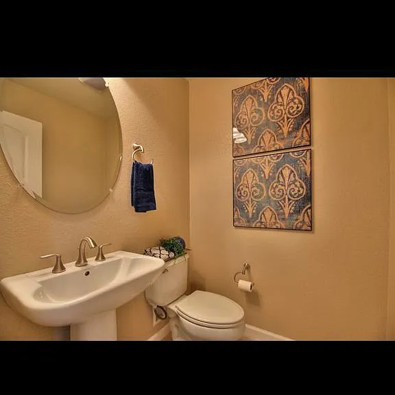 2069 Arlington Way — Photo 5