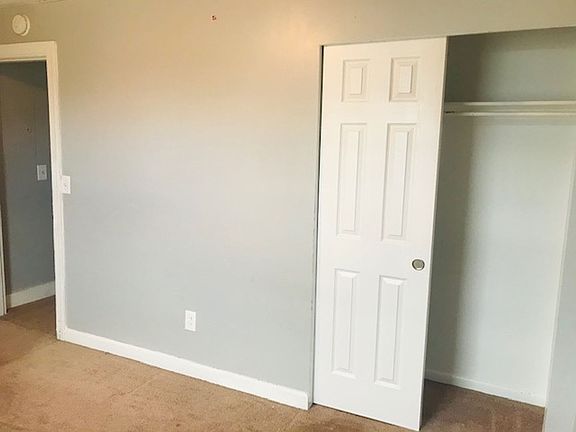5th image of 563 W 24th St #24