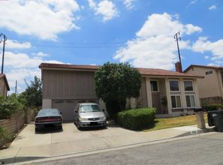 705 E Azalea Dr, Montebello, CA 90640