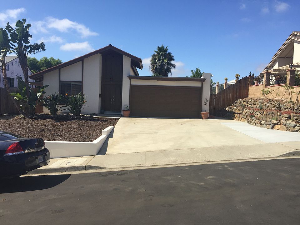 1st image of 13034 Avenida Grande