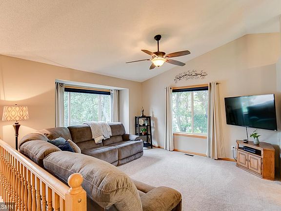 4th image of 1803 123rd Ln NE