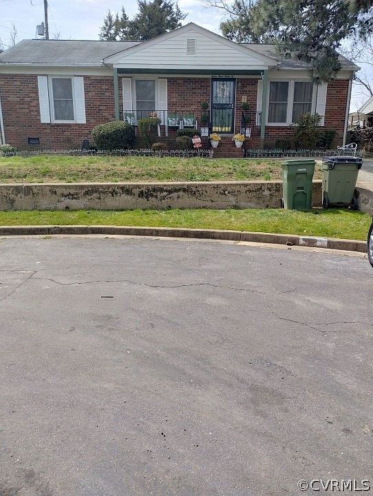 1st image of 3332 Hazelhurst Ave