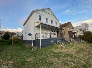 415 1st St, Vestaburg, PA