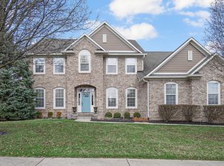 3306 Carey Glen Ct, Westfield, IN