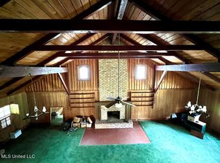 686 Highway 24 Hwy E, Woodville, MS 39669