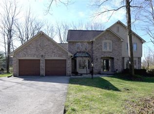 9921 Ridge Dr, Indianapolis, IN 46256