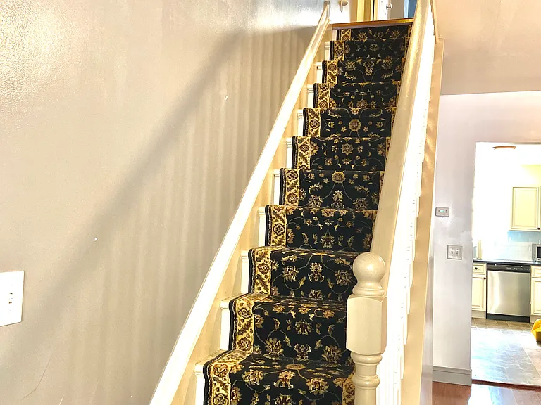 69 Washington St — Photo 4