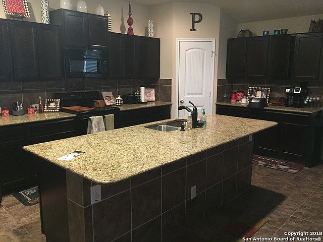 2nd image of 1430 Anise Ln
