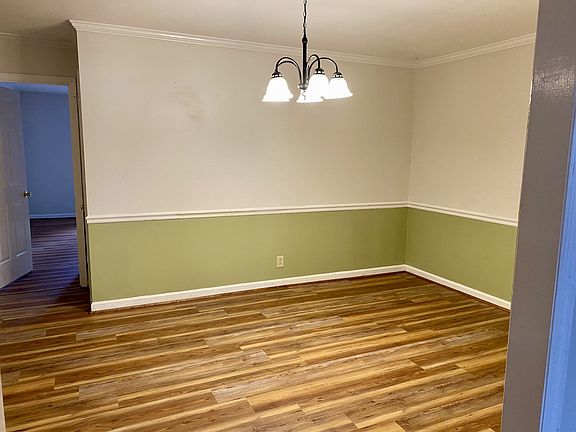 5th image of 119 Beech Forge Dr