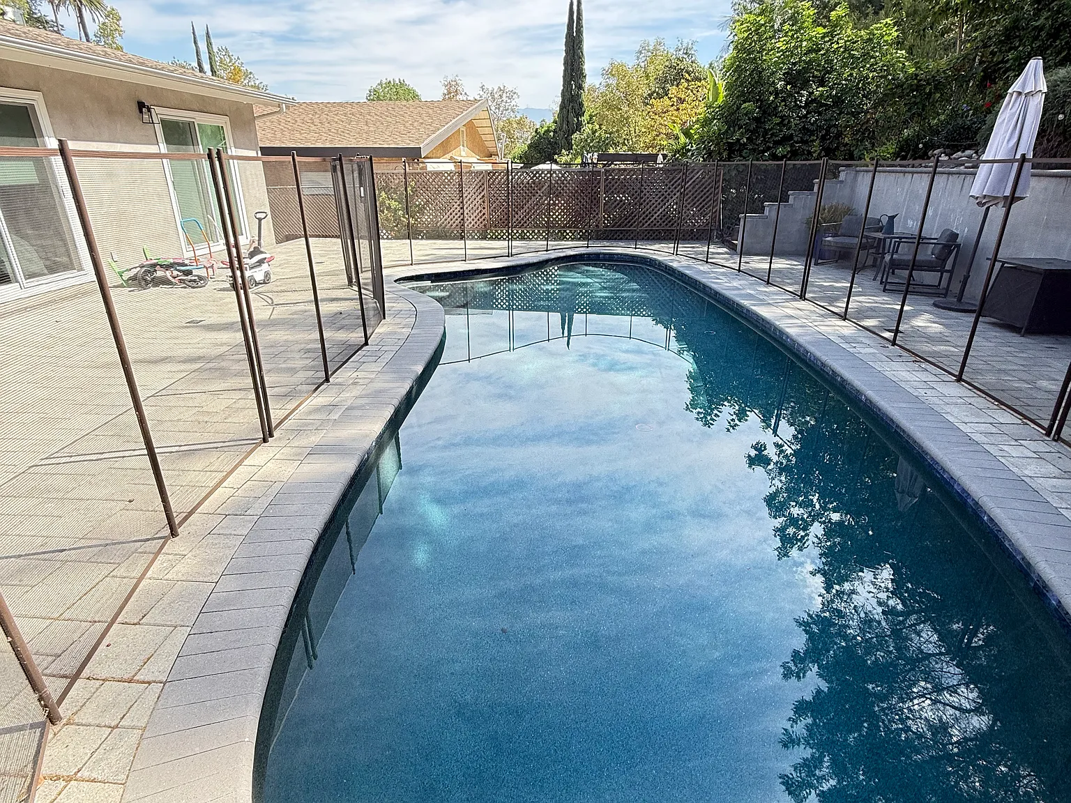 4764 Cleland Ave — Photo 4